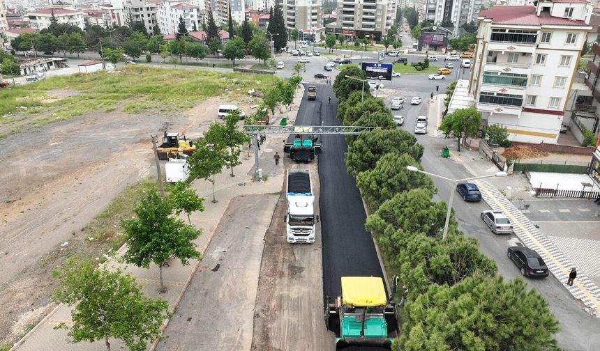 Ahır Dağı Caddesi sıcak asfaltla yenileniyor!
