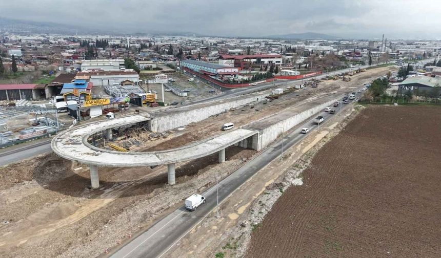 Kahramanmaraş Sanayi Kavşağı projesinde ilk köprü tamamlandı!