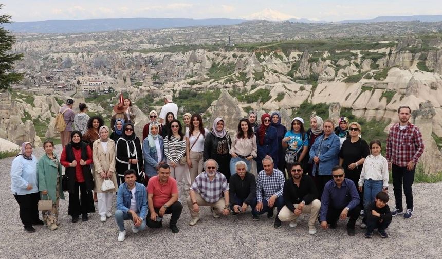 Kahramanmaraşlı öğretmenler Kapadokya'nın büyüsüne kapıldı!