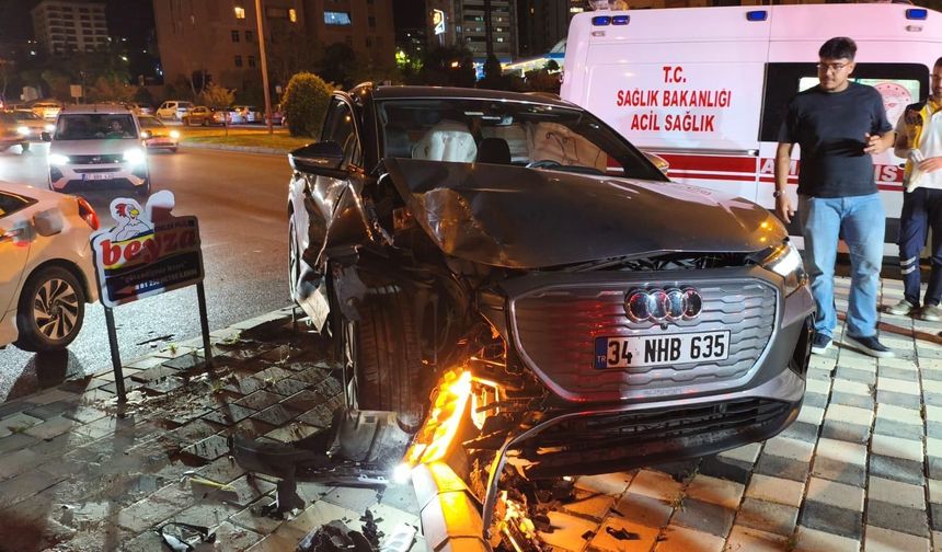 Kahramanmaraş’ta Elektrikli Araç Kazası: 2 Yaralı