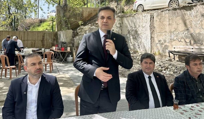 Milletvekili Mevlüt Kurt Onikişubat Şahinkayası mahallesinde halkı dinledi