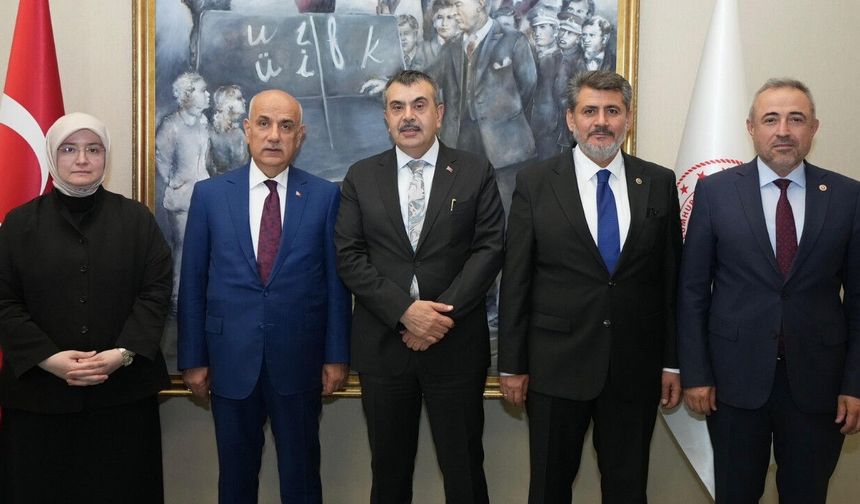 Kahramanmaraş Milletvekillerinden Bakan Tekin'e eğitim ziyareti
