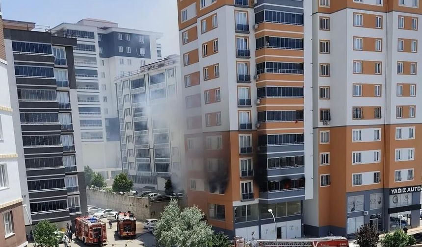 Kahramanmaraş Onikişubat’ta Apartman Dairesinde Yangın: 3 Ölü