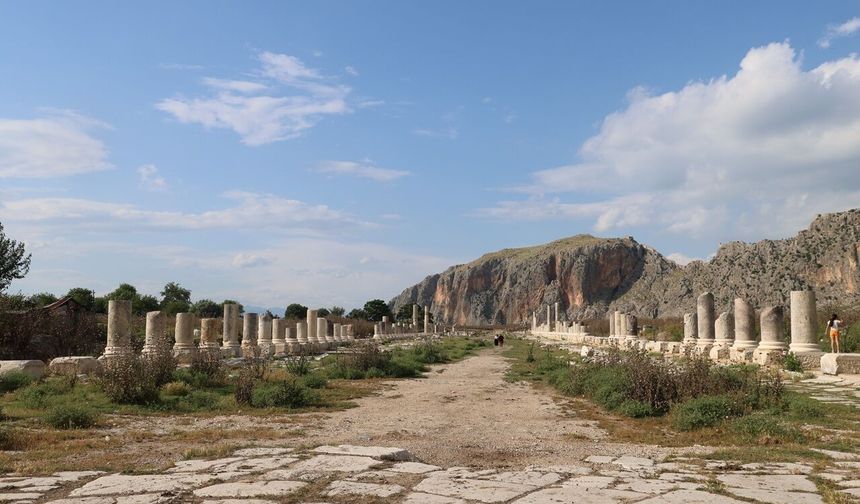 Kahramanmaraşlılar UNESCO Listesindeki Anavarza’yı Keşfediyor