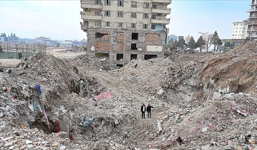 Kahramanmaraş'ta 84 kişinin öldüğü Ebrar Sitesi E Blok'a ilişkin yargılama sürdü