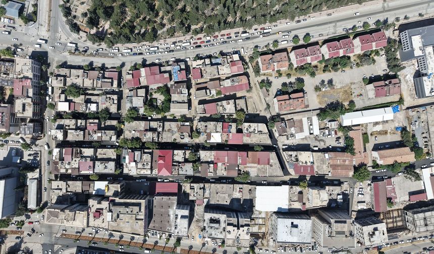 Kahramanmaraş’ta Yol Seferberliği: Menderes Mahallesi Yenileniyor