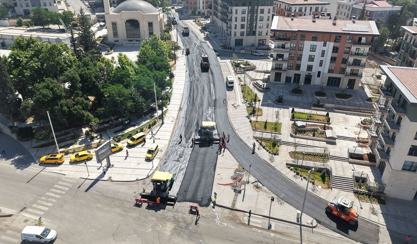 Kahramanmaraş’ta Zübeyde Hanım Caddesi Yenileniyor