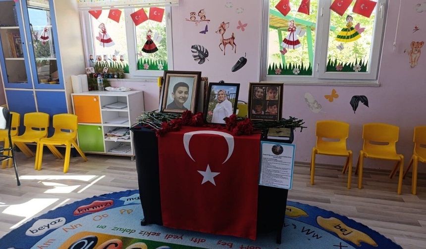 Pazarcık'ta Aysel öğretmen ve evlatları anıldı
