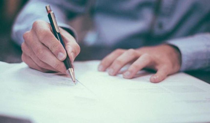 19 Yaşındaki Genç 112 Milyon TL'lik Mirasını Çocukluk Arkadaşına Bıraktı