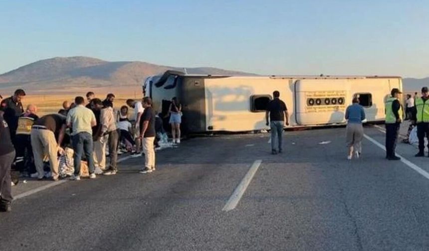 İstanbul-Kuşadası otobüsü kaza olayı nedir, ne zaman oldu, kaç ölü, kaç yaralı var, hangi otobüs firması kaza yaptı?