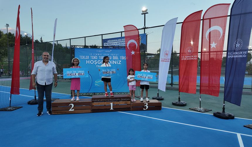 Kahramanmaraş'ta 180 sporcunun katıldığı turnuvada şampiyonlar belli oldu