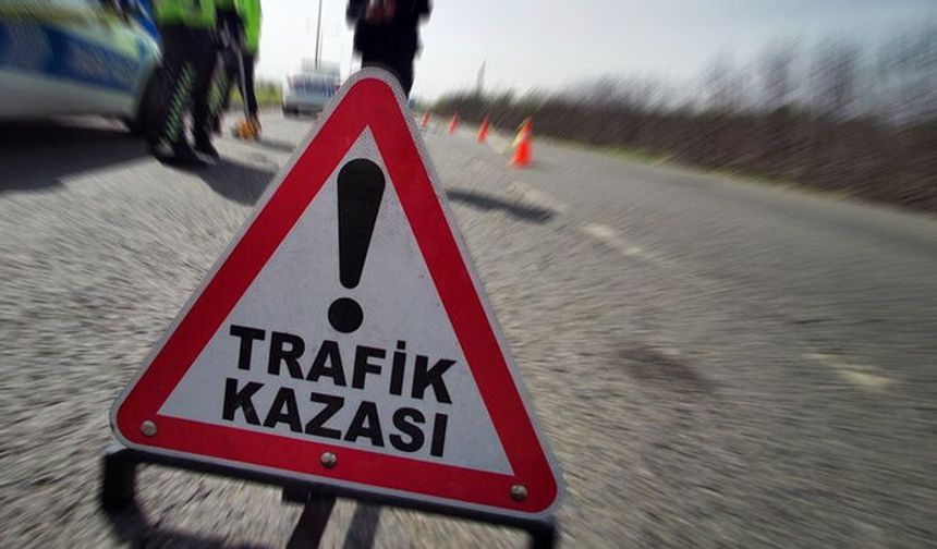 Kahramanmaraş'ta Aileyi Taşıyan Araç Kaza Yaptı: 2'si Çocuk 4 Yaralı