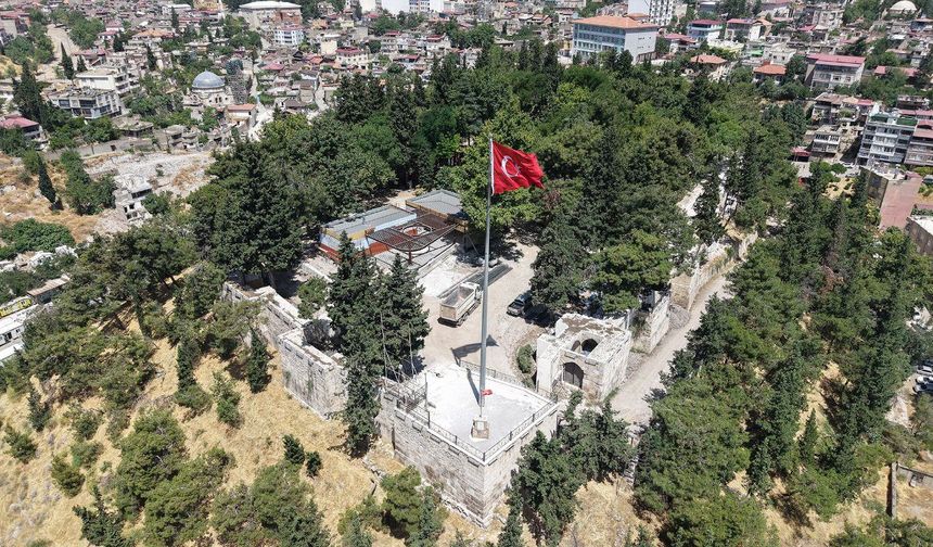 Kahramanmaraş’ta tarihi kale eski günlerine dönüyor