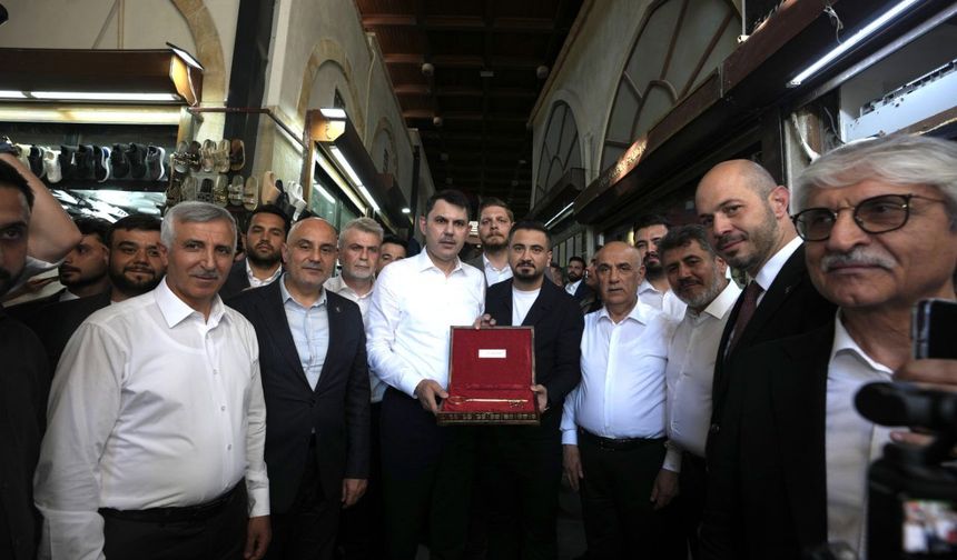 Bakan Kurum Kahramanmaraş Kapalı Çarşı'yı açtı