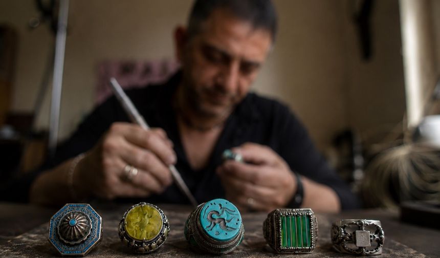 Kahramanmaraşlı kuyum ustası, sanat eserlerini yurt dışına ihraç ediyor