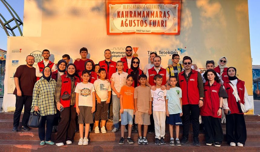 Özel gereksinimli çocuklar fuarda unutulmaz bir gün yaşadı
