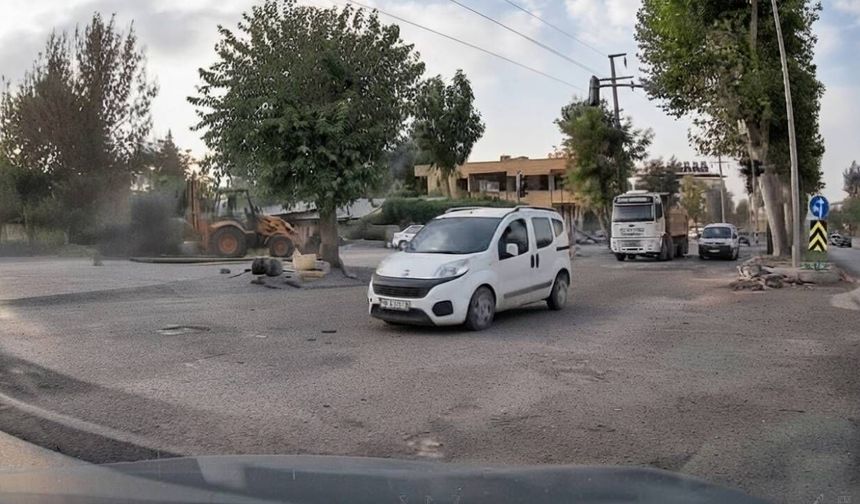 Kahramanmaraş'ta kırmızı ışık ihlali kazaya davetiye çıkardı