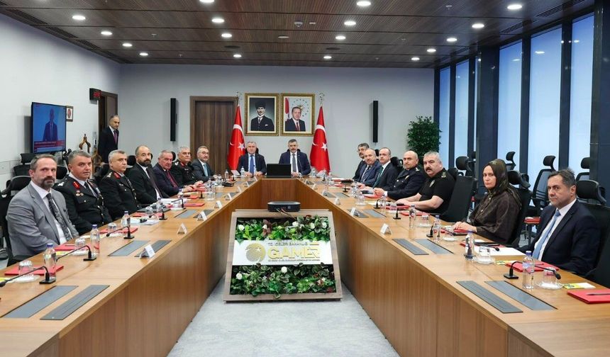 Bakan Çiftçi'den Kahramanmaraş ve Urfa talimatı