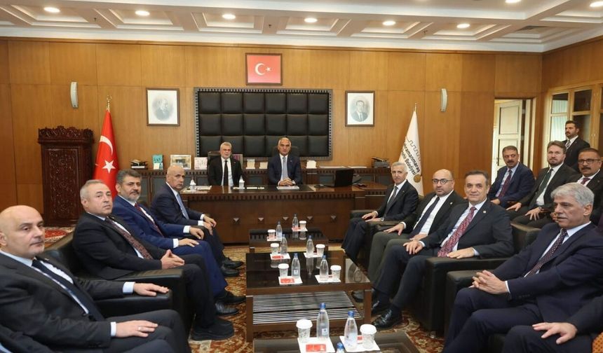 Bakan Ersoy Kahramanmaraş’ta Kültür Ve Turizm Yatırımlarını Değerlendirdi