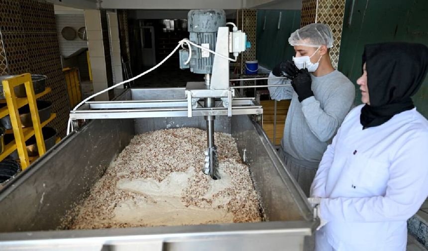 İflas ve depreme rağmen üretimden vazgeçmeyen kadın girişimci 3 şubeye ulaştı
