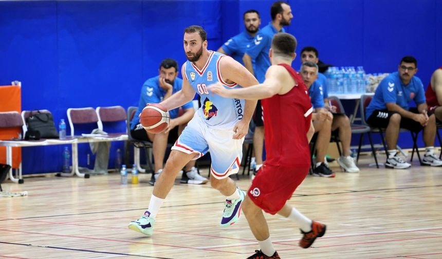 Kahramanmaraş BŞB İstiklalspor galibiyetle başladı