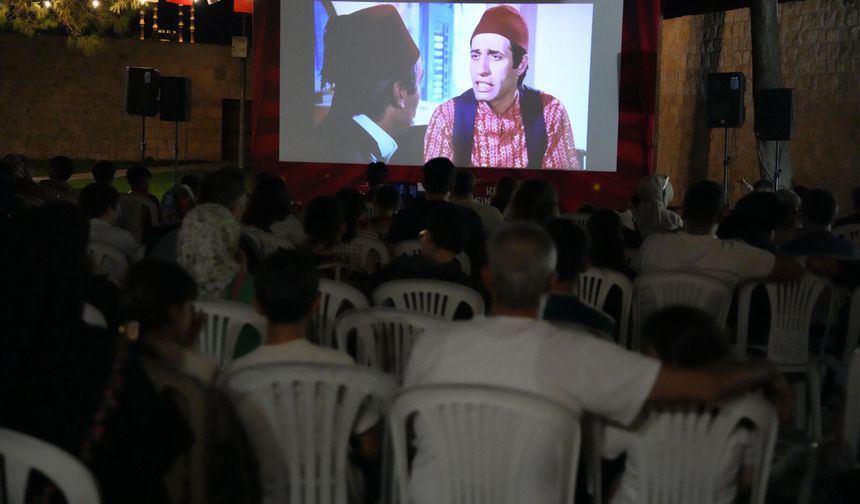 Kahramanmaraş Kalesi açık hava sinemasına dönüştü