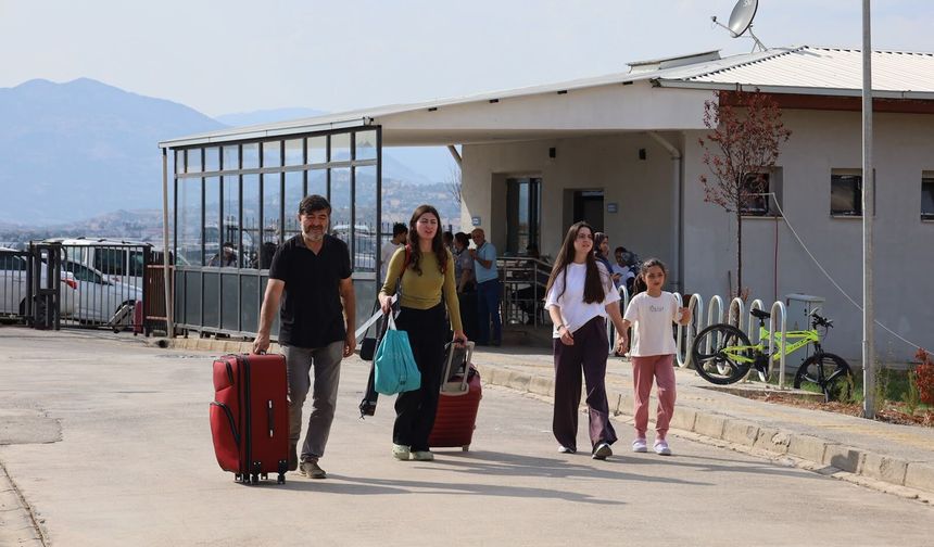 Kahramanmaraş’a Üniversite İçin Gelen Öğrenciler Yurtlarına Yerleşiyor