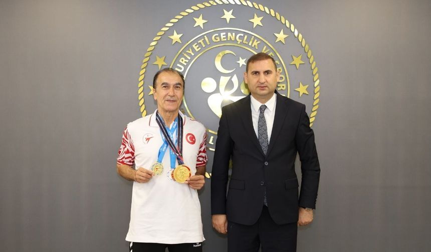 Kahramanmaraşlı Teyfik Çelik dünya şampiyonu oldu