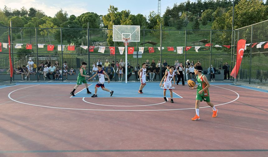 Kahramanmaraş’ta genç basketbolcular kozlarını paylaştı!