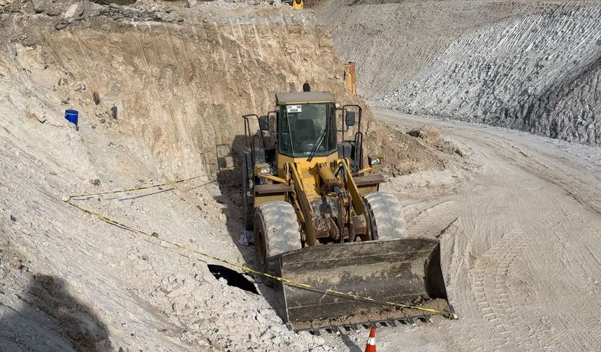 Kahramanmaraş'ta iş makinesinin çarptığı genç öldü
