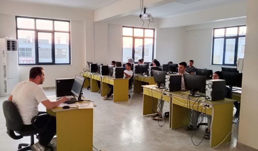 Kahramanmaraş’ta mobilya sektörüne dijital dönüşüm desteği