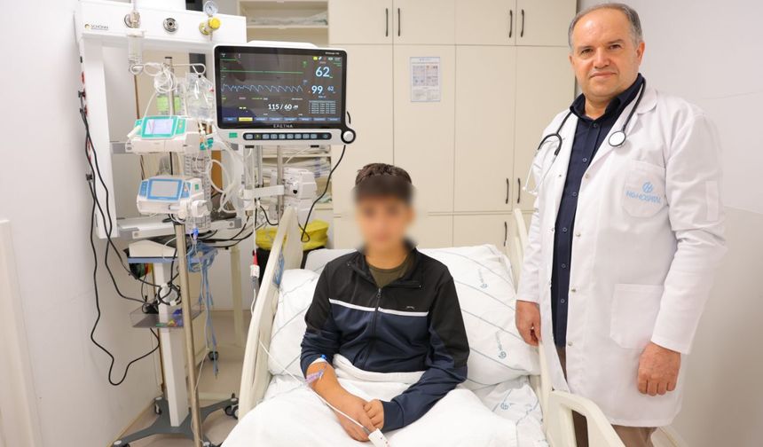 Kahramanmaraş'ta su sanıp tuz ruhu içen 14 yaşındaki çocuk ölümden döndü
