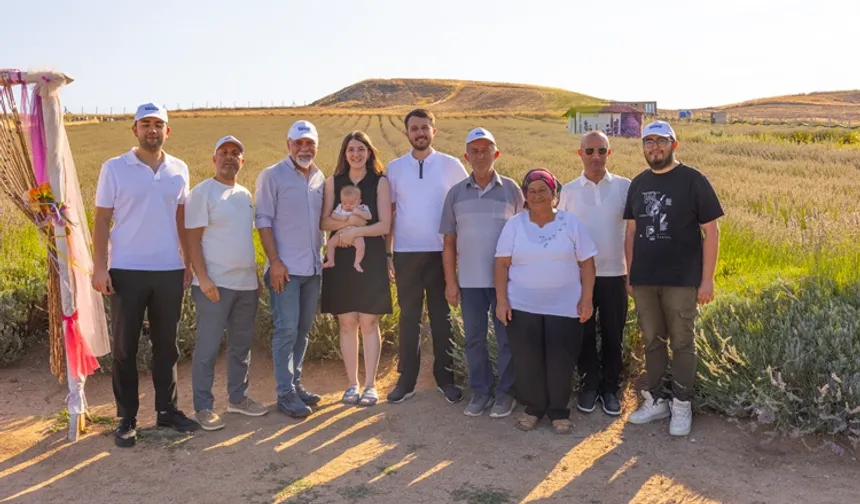 Üreticinin sökmek istediği lavanta bahçesine destek... 7 yıllık emek tarlada kalmadı