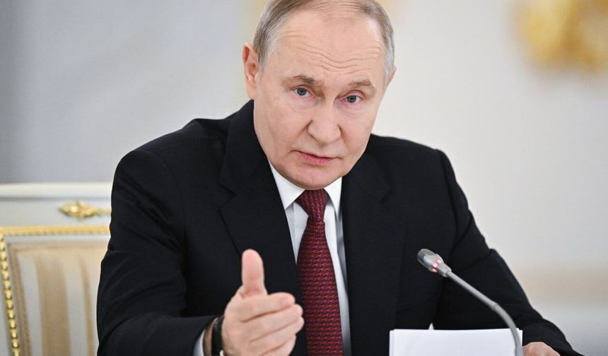 Putin: ABD'ye ve Dünyaya Petrol Tedarik Edeceğiz