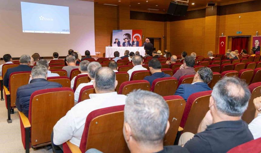 Manavgat'ta doğal gaz süreci bilgilendirme toplantısı düzenlendi