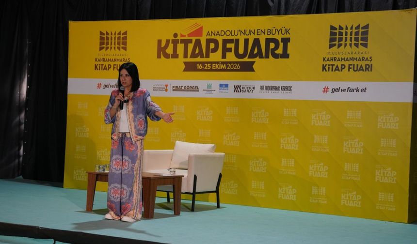 Kahramanmaraş Kitap Fuarı'nda Reyhan Çınar'dan Türkçe uyarısı!