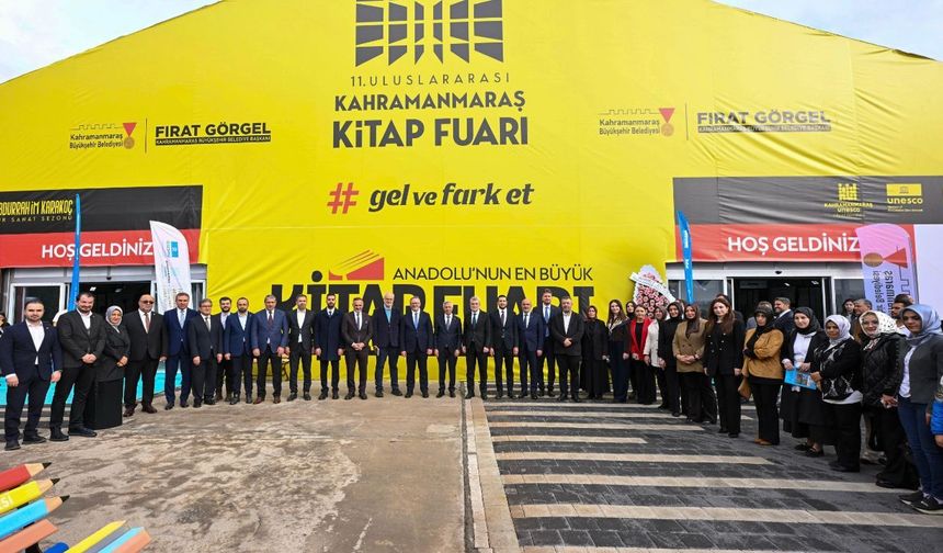Kahramanmaraş Kitap Fuarı'nda tarihi rekor! Ziyaretçi sayısı 400 bini aştı
