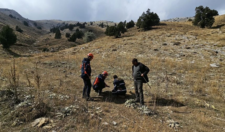 Kahramanmaraş’ta Dağlık Arazide Mahsur Kalan Çoban Kurtarıldı