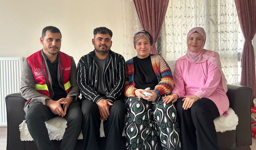 Kahramanmaraş'ta işitme engelli ailelere özel destek! 16 aileye bebek uyarı cihazı verildi