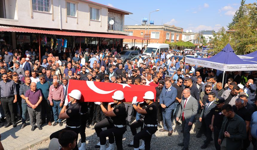 Kahramanmaraş’ta Öldürülen Polis Memuru Son Yolculuğuna Uğurlandı