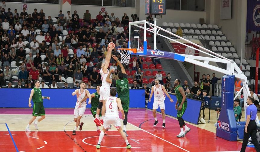 Kipaş İstiklal Basketbol, Mersin Spor engelini aşamadı