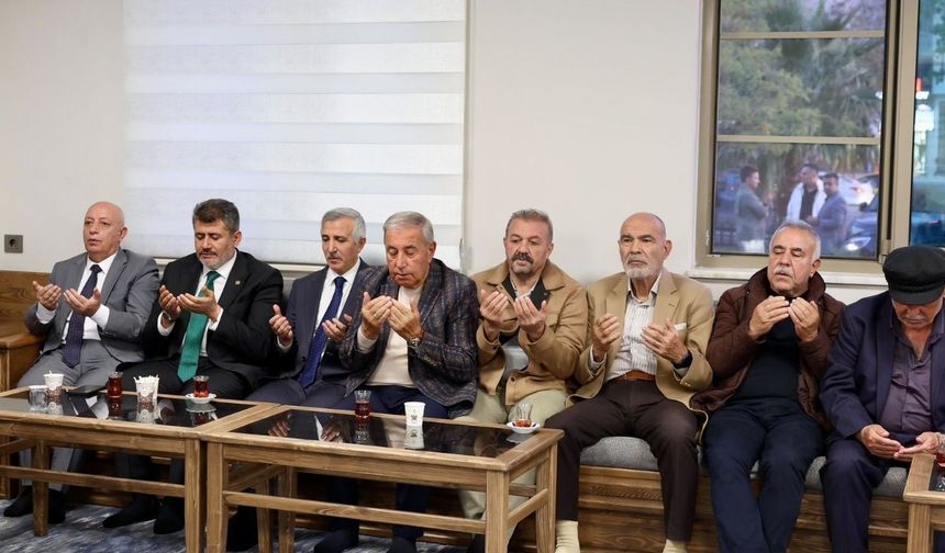 Vali Mükerrem Ünlüer'den Özgül ailesine taziye