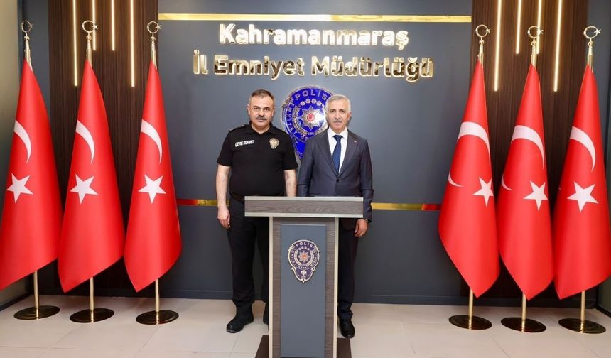 Vali Ünlüer’den Emniyet Müdürü Kalaycı’ya yeni görev tebriği