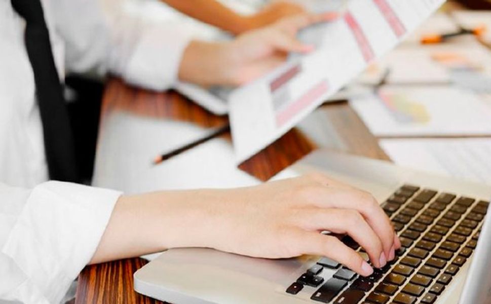 Bakanlık Kadrolu Sözleşmeli 988 Kamu Memur Alımı Başladı