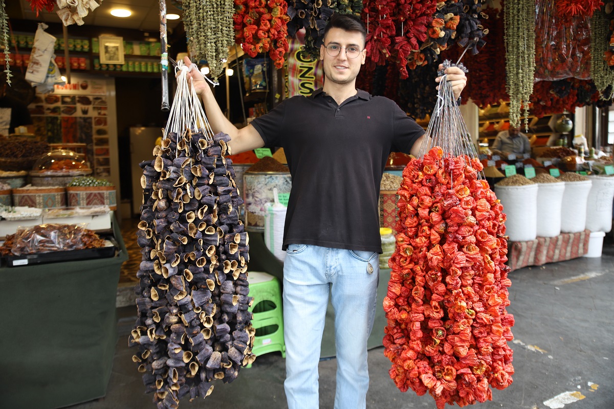 Patlıcan, Kabak Ve Biber Kurutmalıkları Görsel Şölen Sunuyor (4)