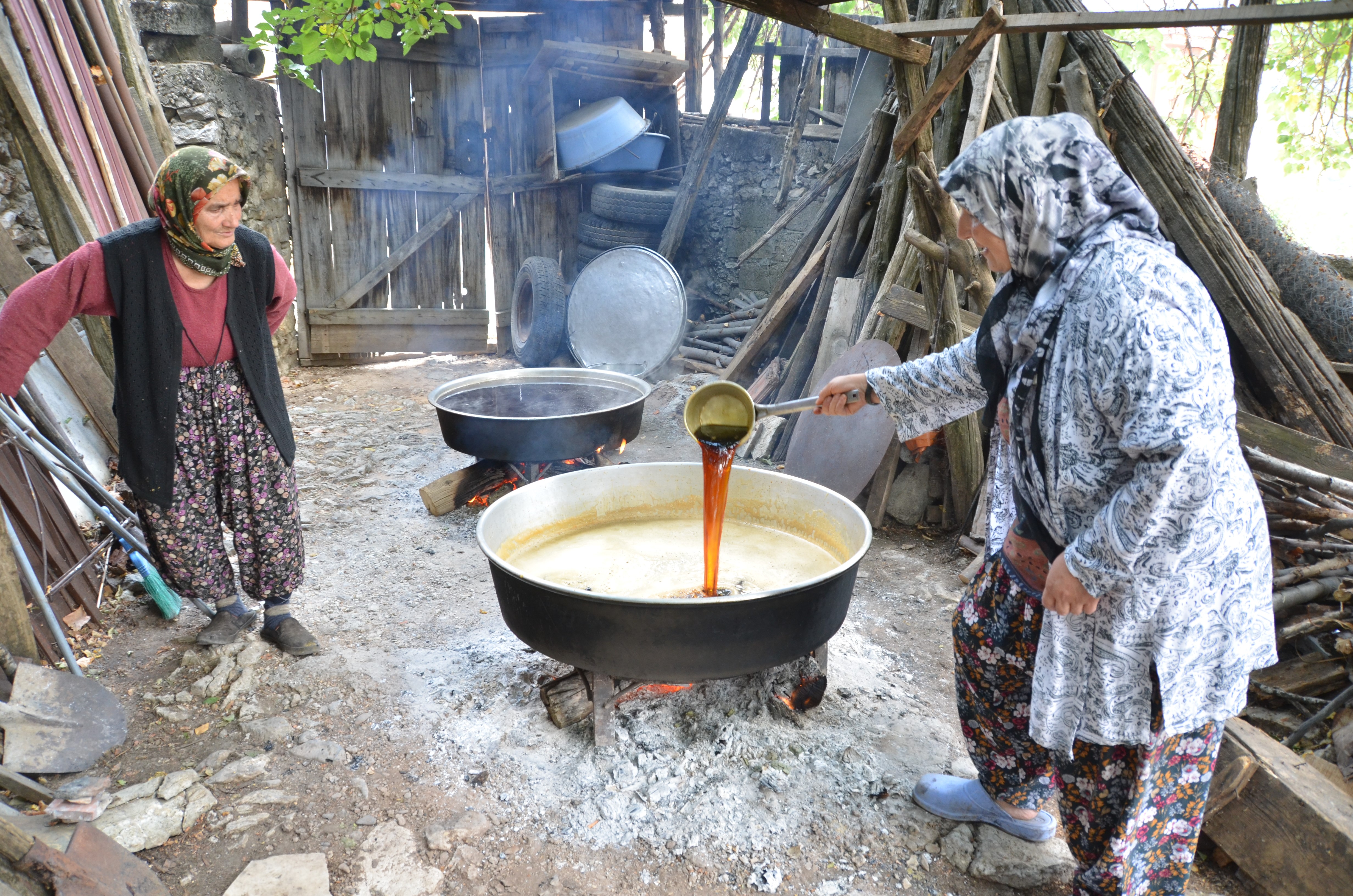 Pekmez Kazanları Kaynamaya Başladı-1