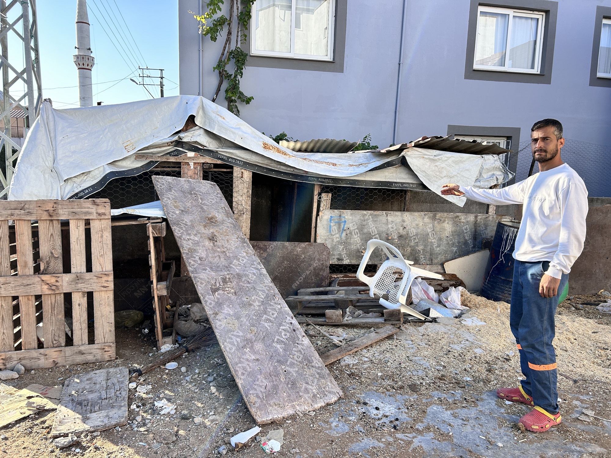 Depremzedenin 22 Hayvanı Çalındı Güvenlik Kameraları Olayı Kaydetti (4)