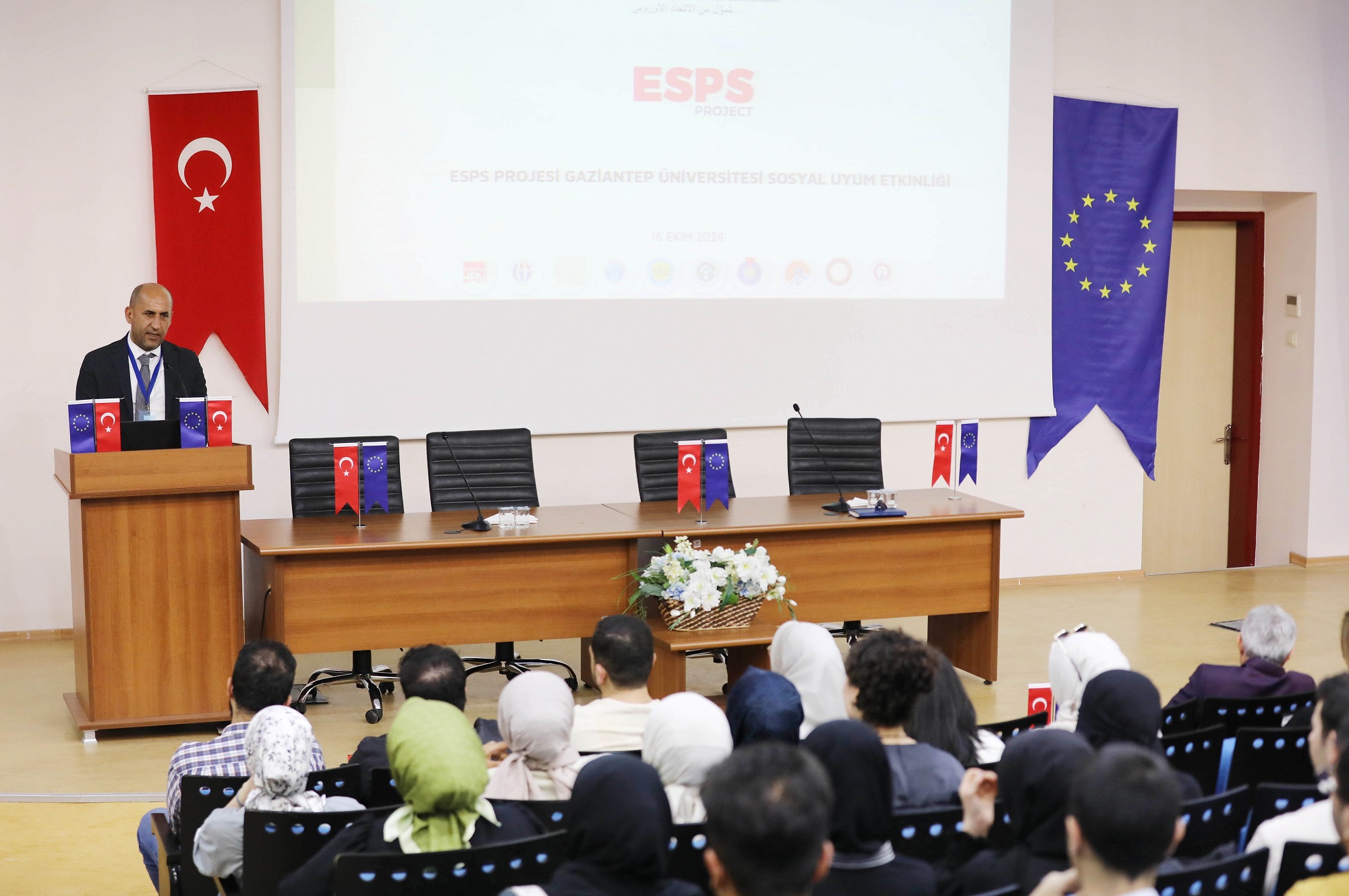 Gaziantep Üniversitesi'nde Sosyal Uyum Etkinliği Gerçekleştirildi