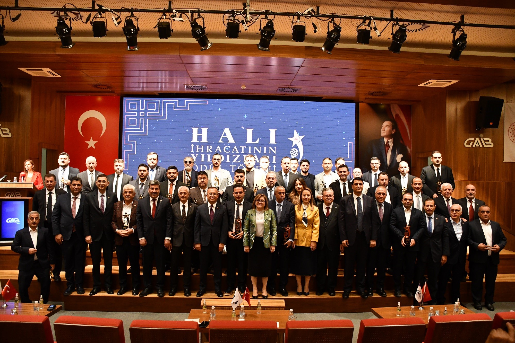 Halı İhracatında Başarılar Kutlandı Ödüller Sahiplerini Buldu