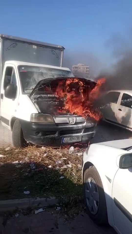 Kontağı Çevirince Alevler İçinde Kaldı (3)